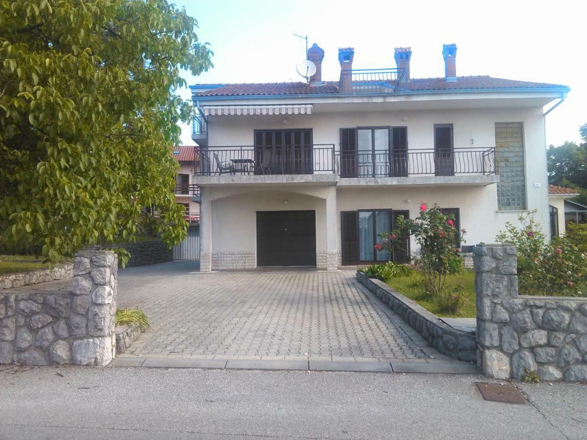 Viki Apartment Kastav Exterior foto