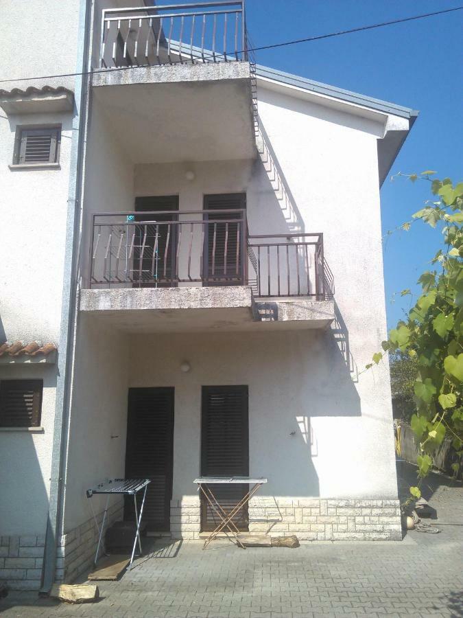 Viki Apartment Kastav Exterior foto